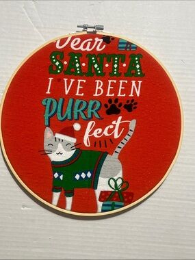 Holiday Cat Hoop Wall Art - Red Hand Crafted